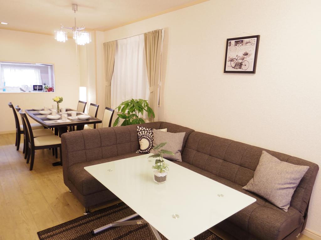Nao'S Guesthouse 2 一軒家貸切 Osaka Esterno foto